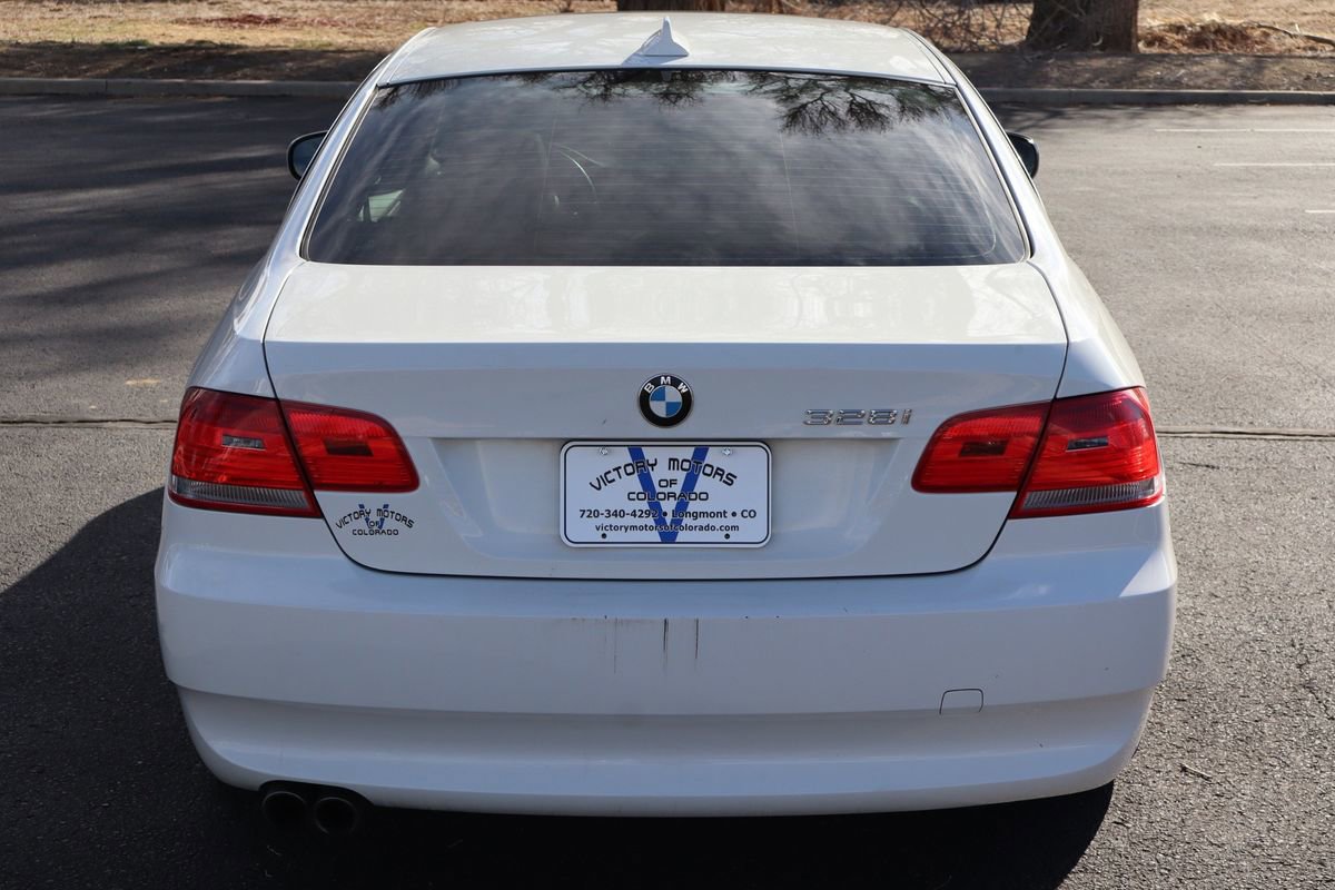 Used 2010 BMW 328i xDrive xDrive image 6