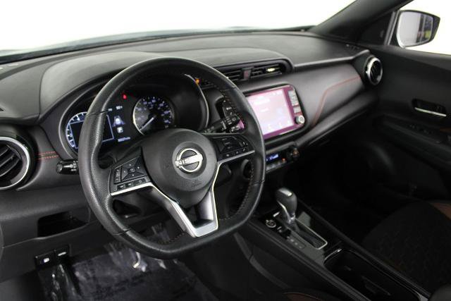Certified 2024 Nissan Kicks SR FWD image 18