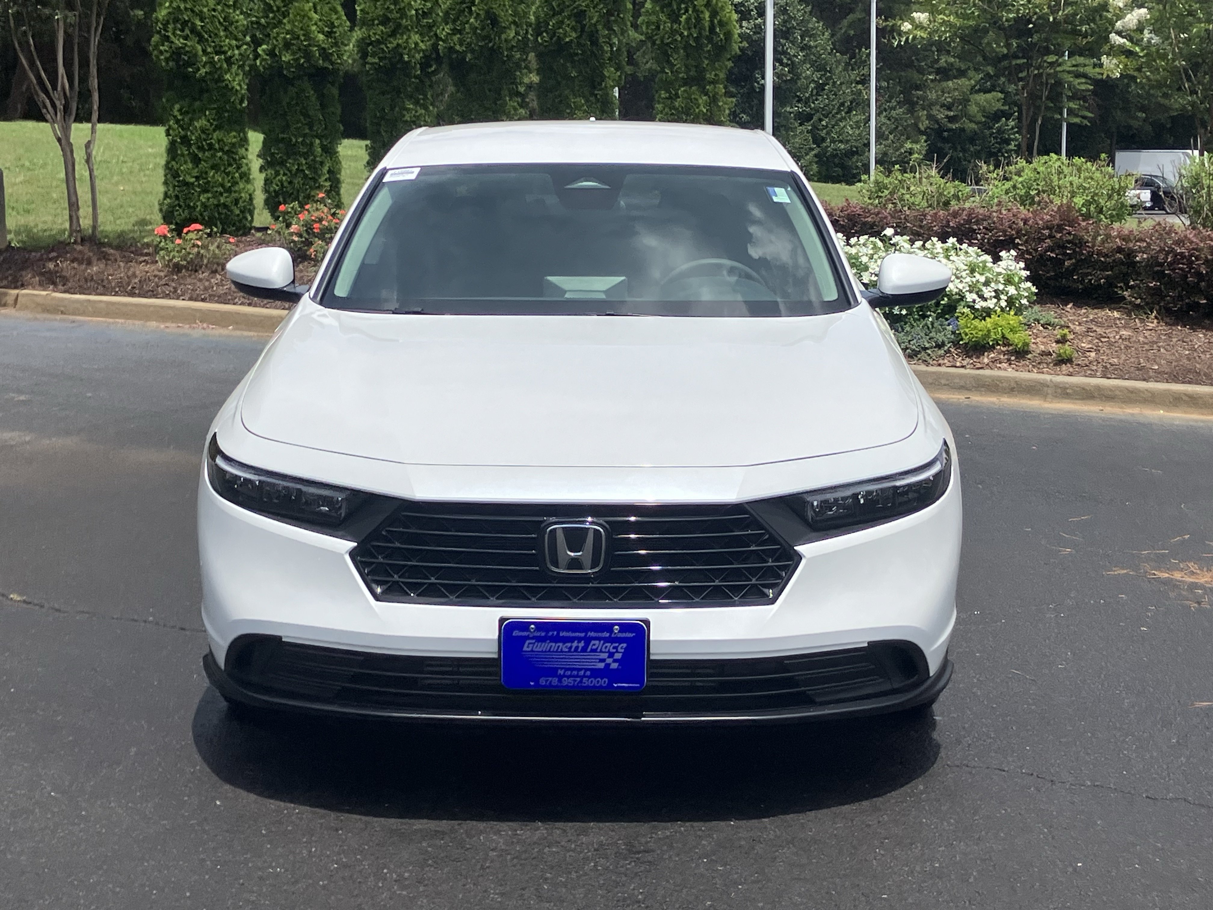 Used 2025 Honda Accord LX image 3