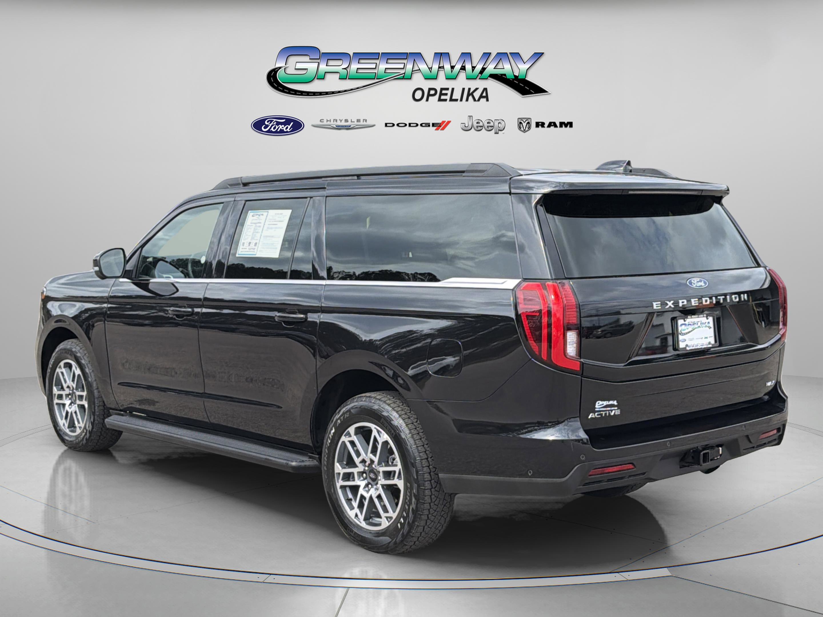 Used 2025 Ford Expedition Max Active image 5