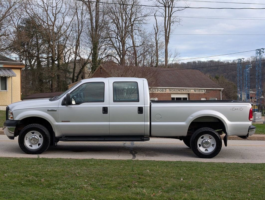 Used 2006 Ford F350 XL image 11