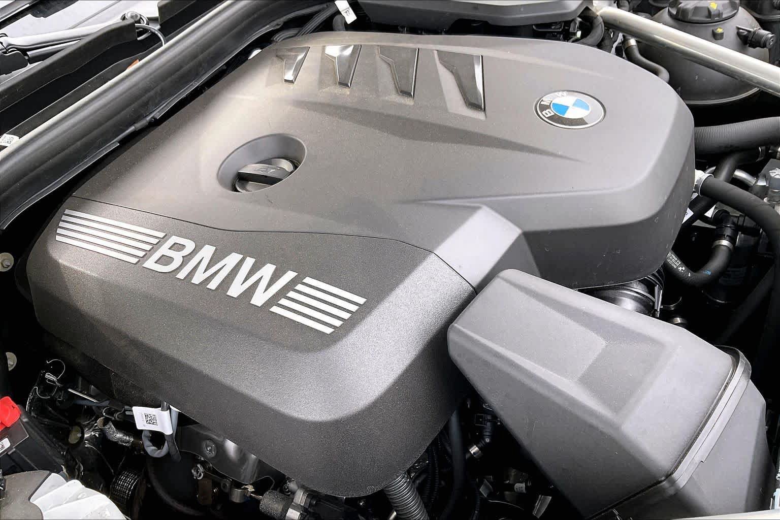 Used 2025 BMW 530i xDrive AWD/4WD image 34