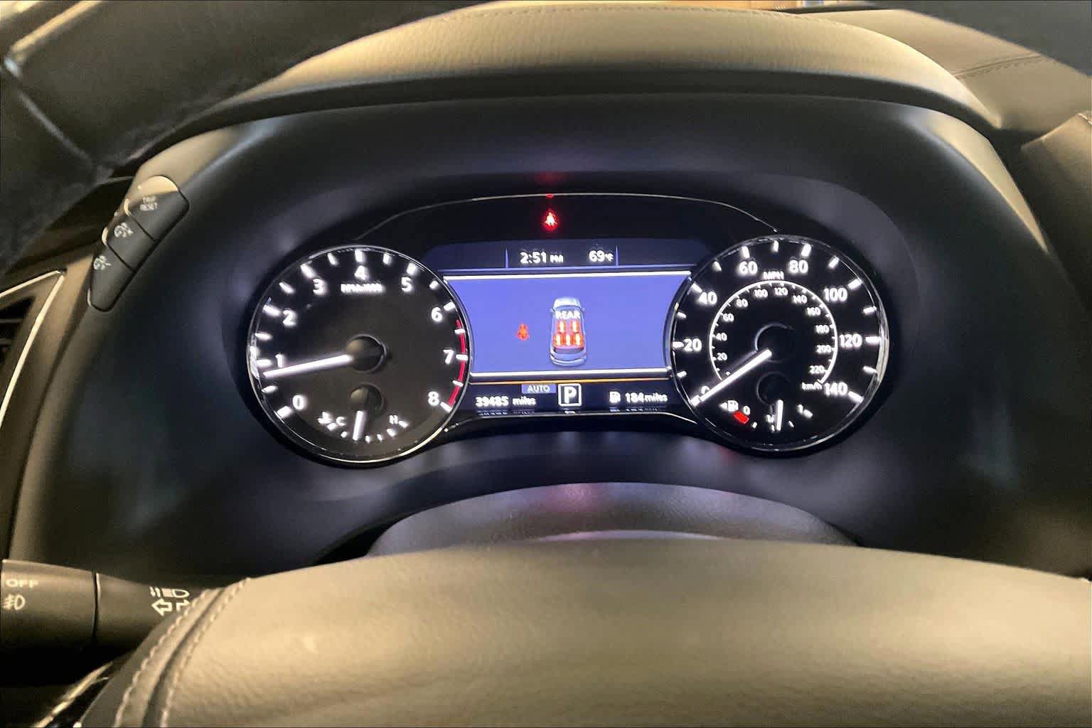 Used 2023 INFINITI QX80 Sensory w/ Cargo Package AWD/4WD image 23