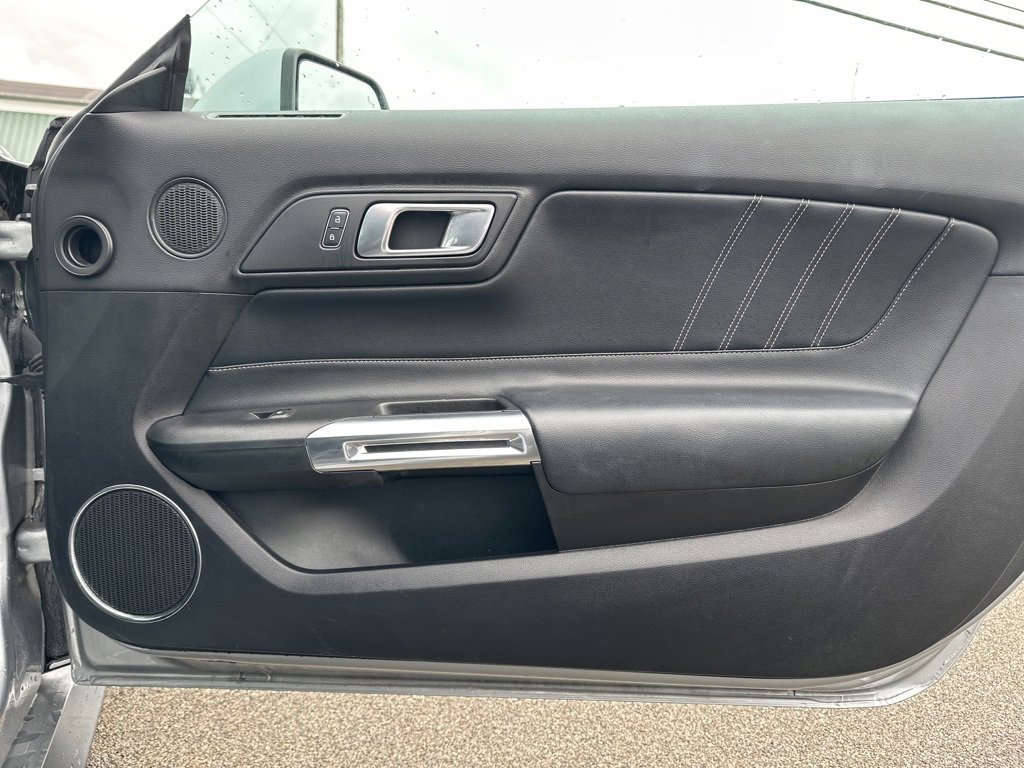 Used 2023 Ford Mustang Premium image 18