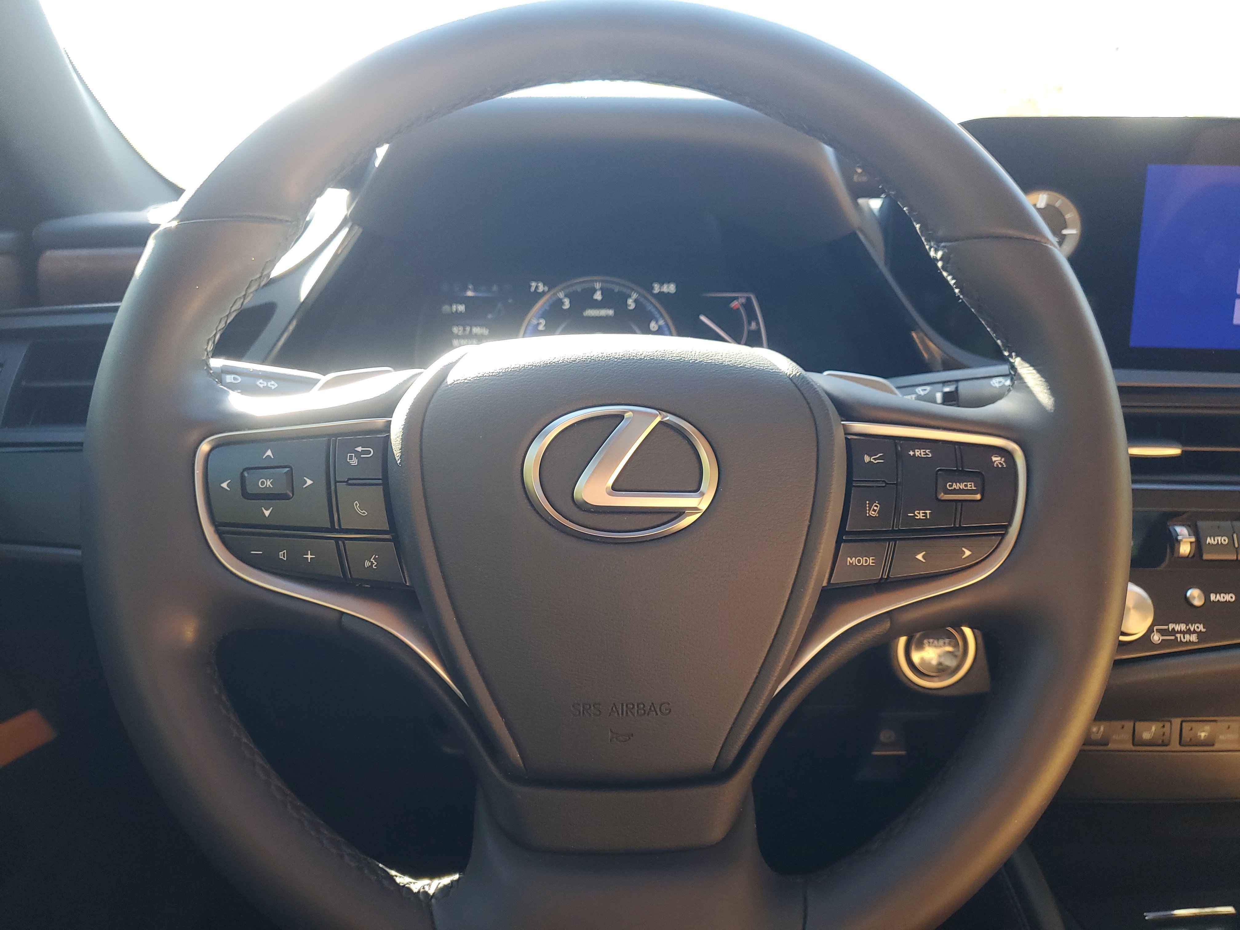 Used 2024 Lexus ES 350 w/ Premium Package image 20