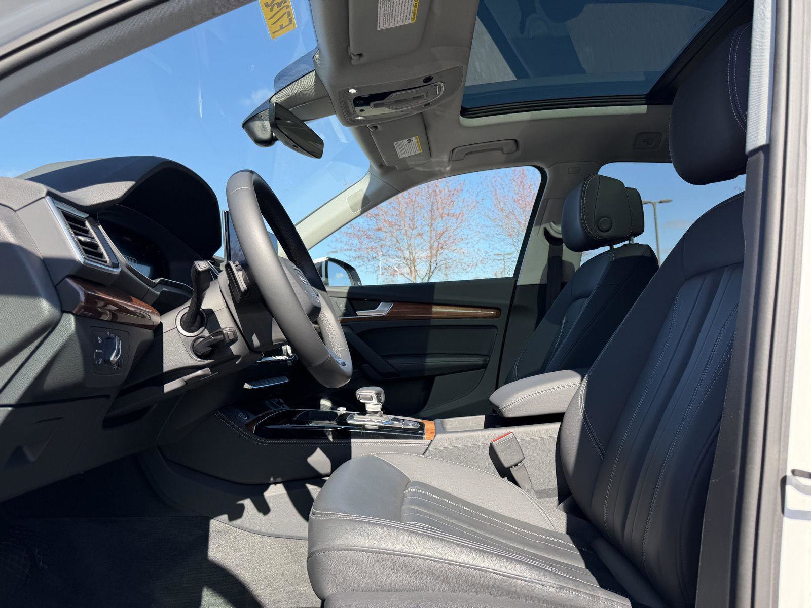 Used 2023 Audi Q5 2.0T Premium Plus w/ Premium Plus Package image 14