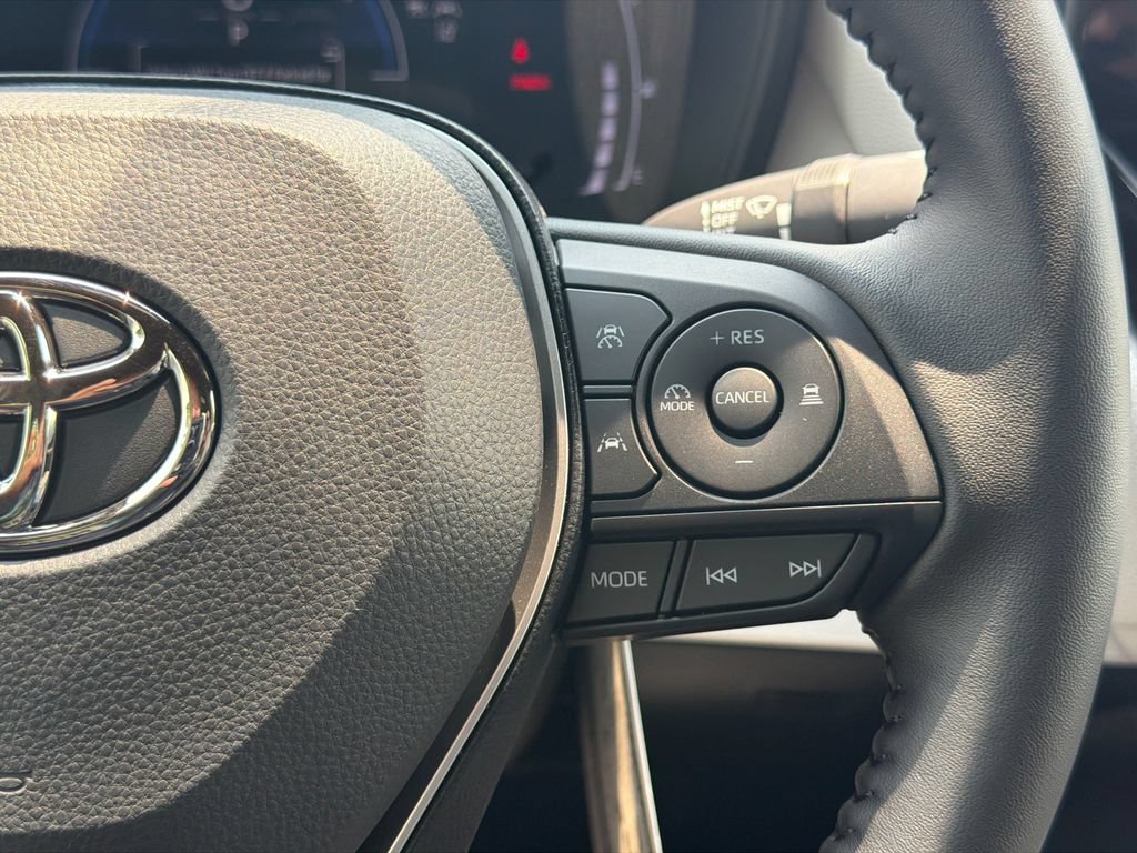 New 2026 Toyota Corolla SE FWD image 31
