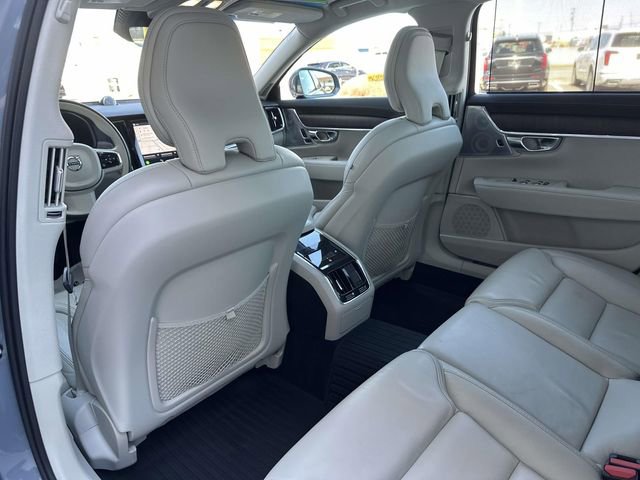 Used 2022 Volvo S90 B6 Inscription w/ Advanced Package image 30