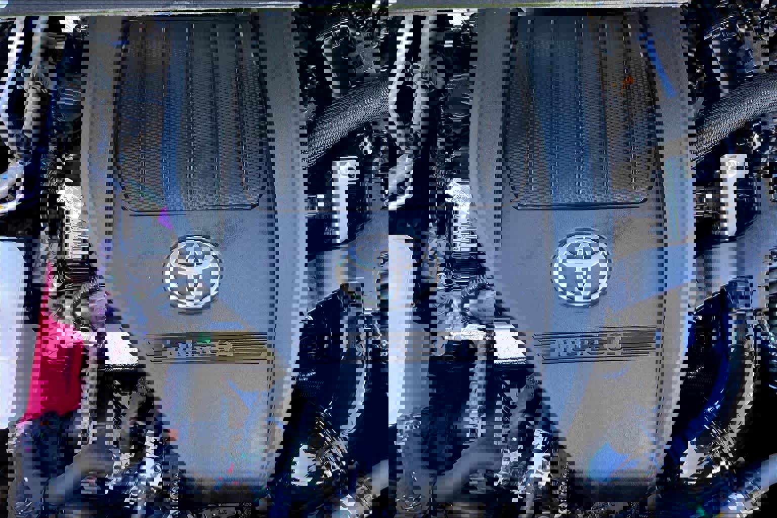 Used 2023 Toyota Highlander XLE image 32