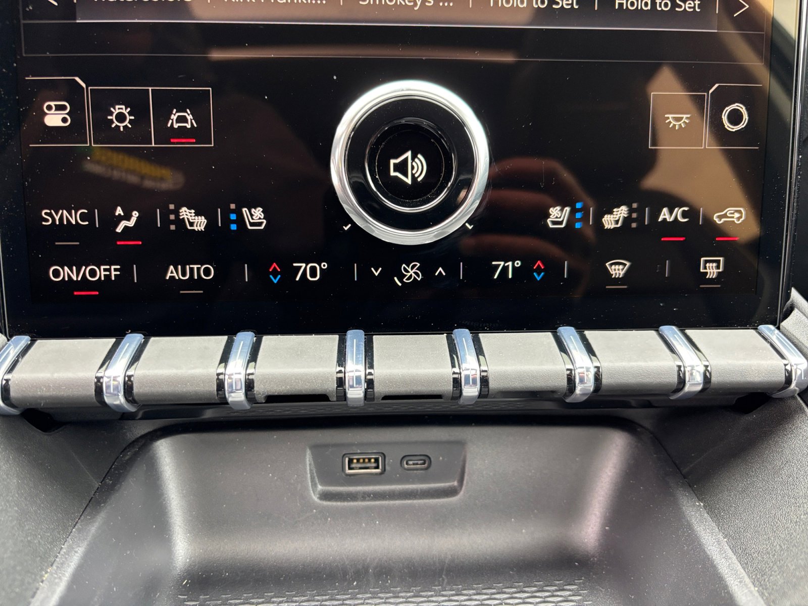 Used 2026 GMC Terrain Denali w/ LPO, Floor Liner Package image 18