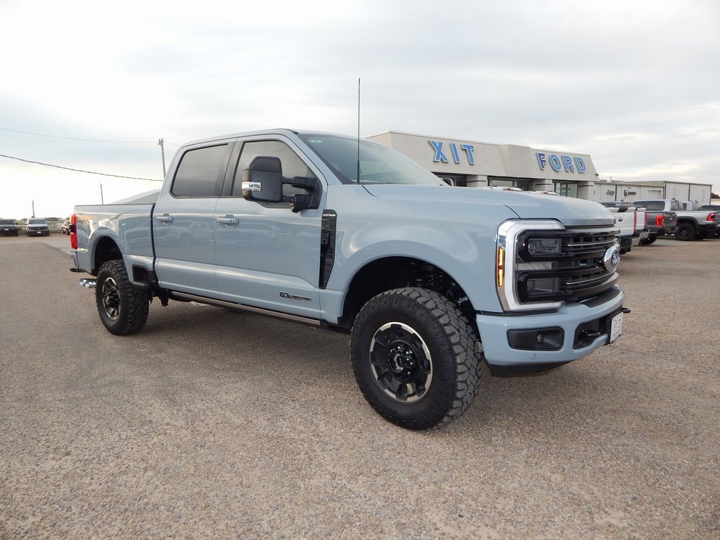 New 2026 Ford F350 4x4 Crew Cab Super Duty image 1
