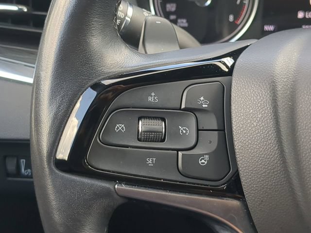 Used 2023 Buick Enclave Essence FWD image 31