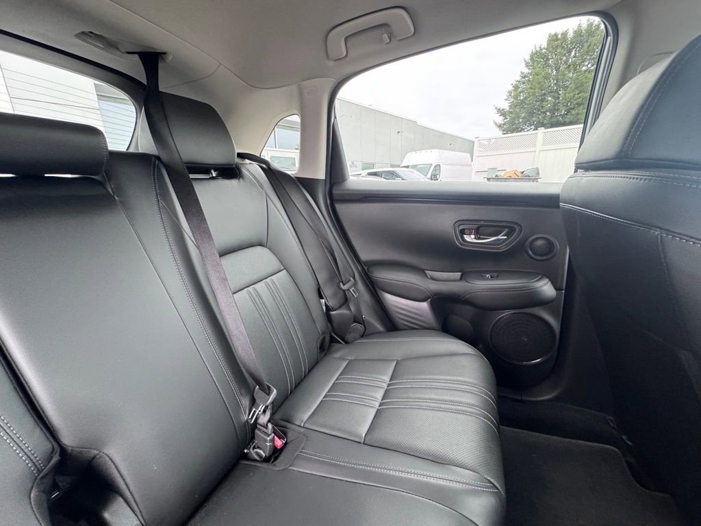 Used 2025 Honda HR-V EX-L image 19