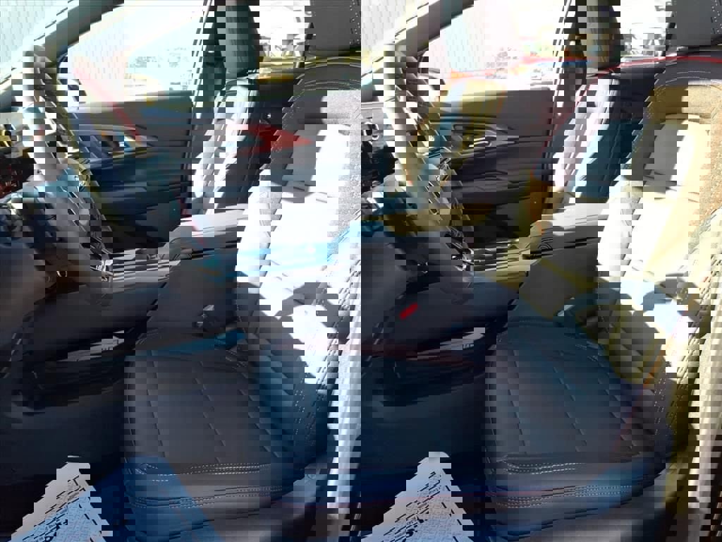 New 2026 Chevrolet Equinox EV RS image 14