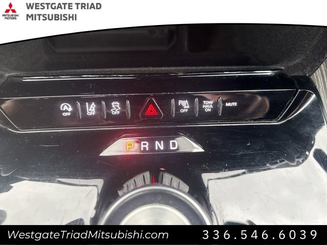 Used 2024 Jeep Wagoneer L Series II w/ Flexible Seating Group image 23