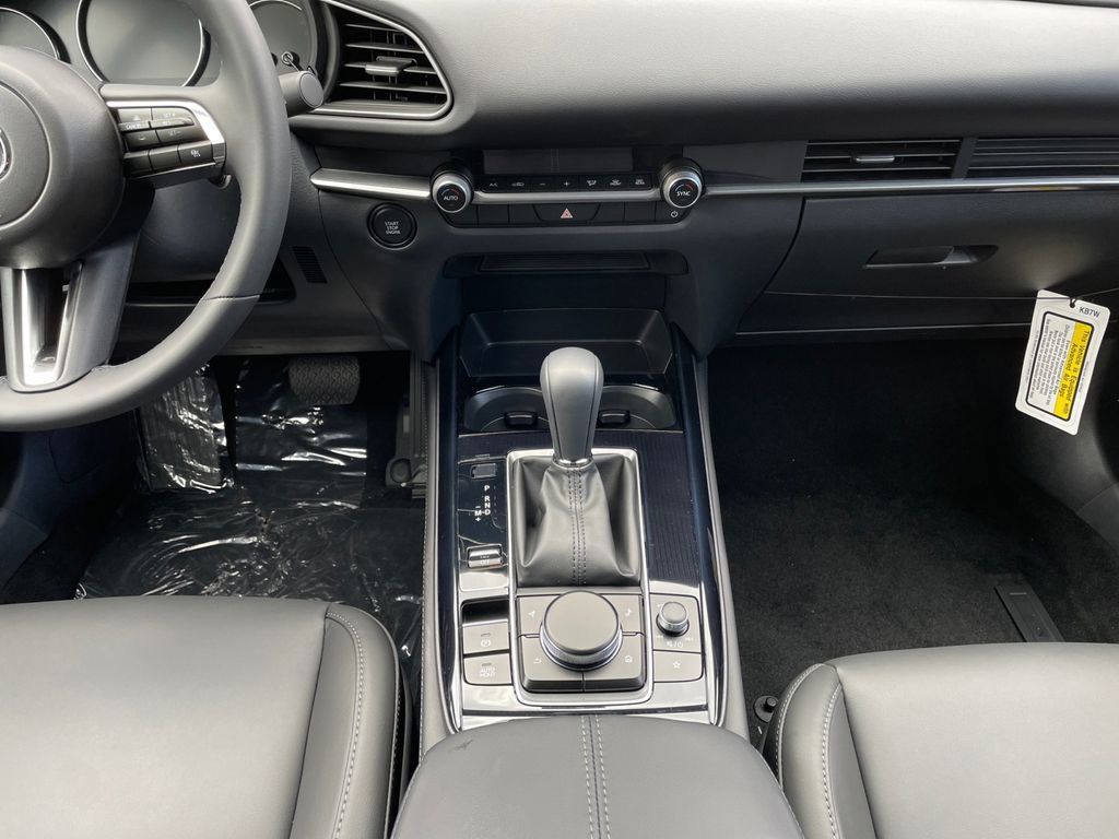 New 2025 MAZDA CX-30 AWD 2.5 S w/ Select Sport Pkg image 9