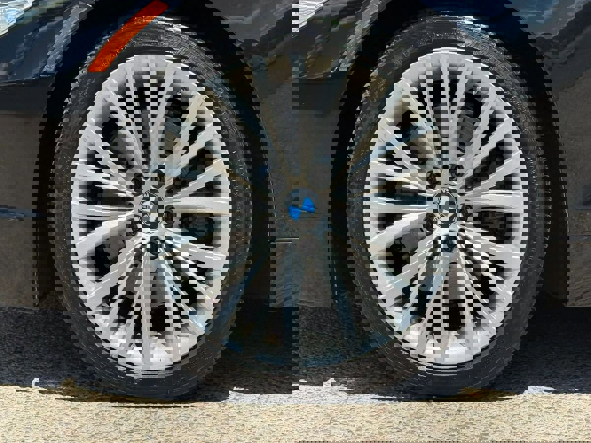 Used 2012 BMW Z4 sDrive35i image 36