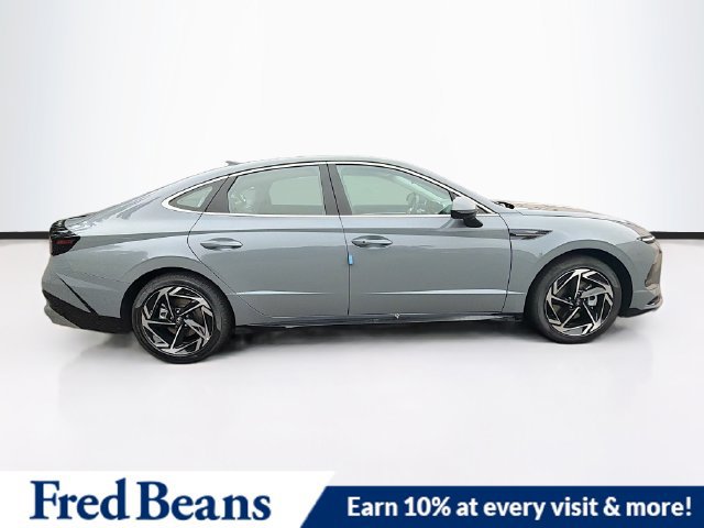 New 2026 Hyundai Sonata SEL FWD image 10