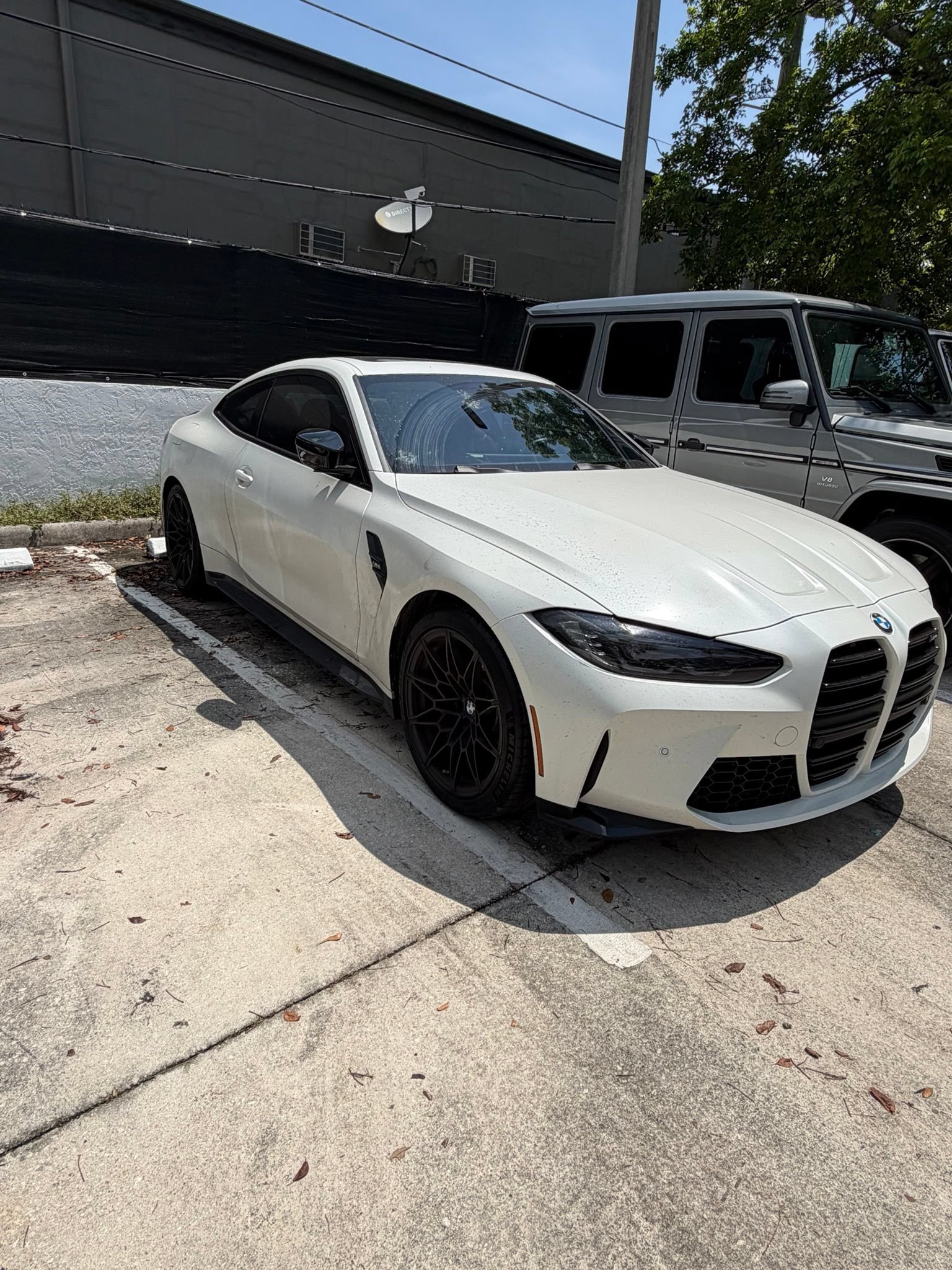 Used 2024 BMW M4 Coupe w/ Executive Package RWD image 3