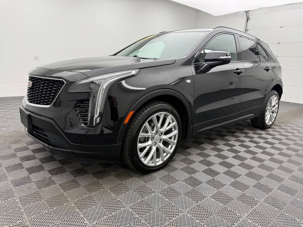 Used 2022 Cadillac XT4 Sport w/ Comfort Package AWD/4WD image 14