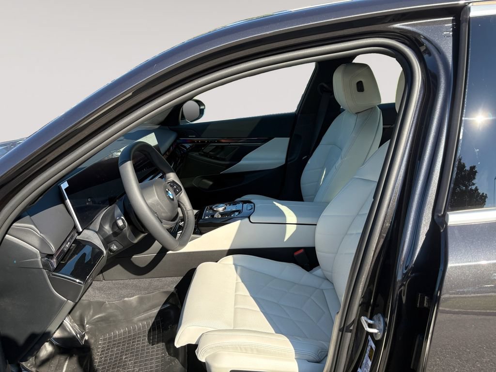 New 2027 BMW 530i xDrive AWD/4WD image 9
