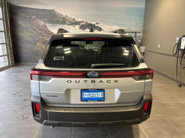 Used 2026 Subaru Outback Premium AWD/4WD image 5