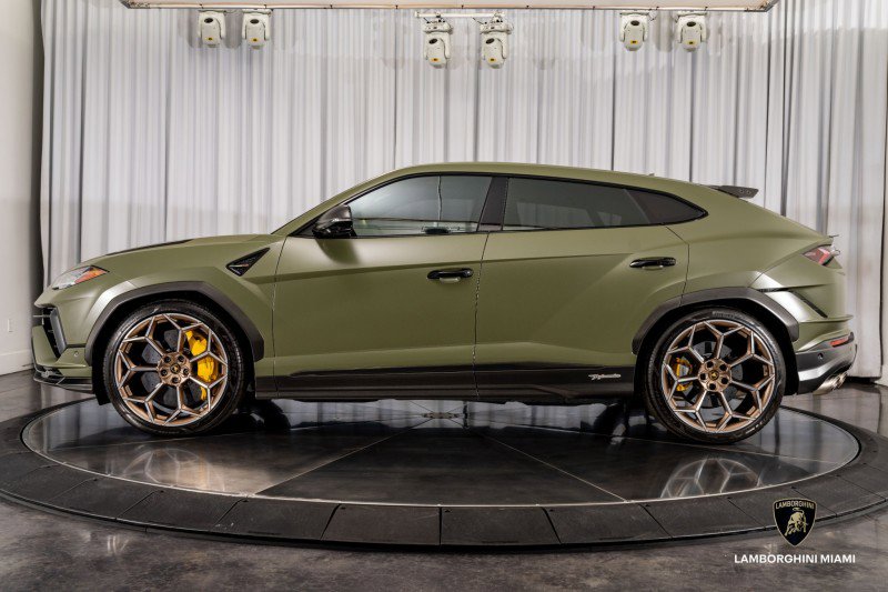 Used 2024 Lamborghini Urus Performante image 19