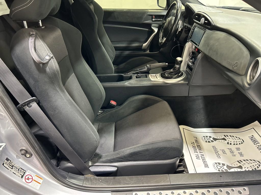 Used 2017 Toyota 86 image 13