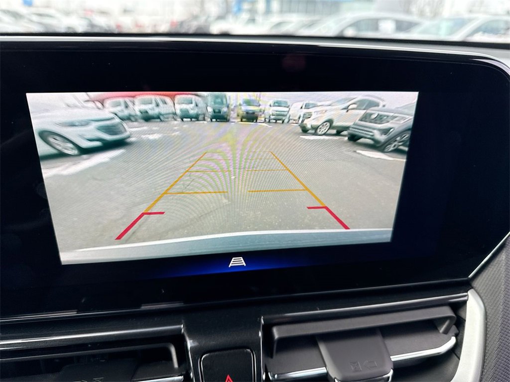 Used 2025 Chevrolet TrailBlazer LT image 17