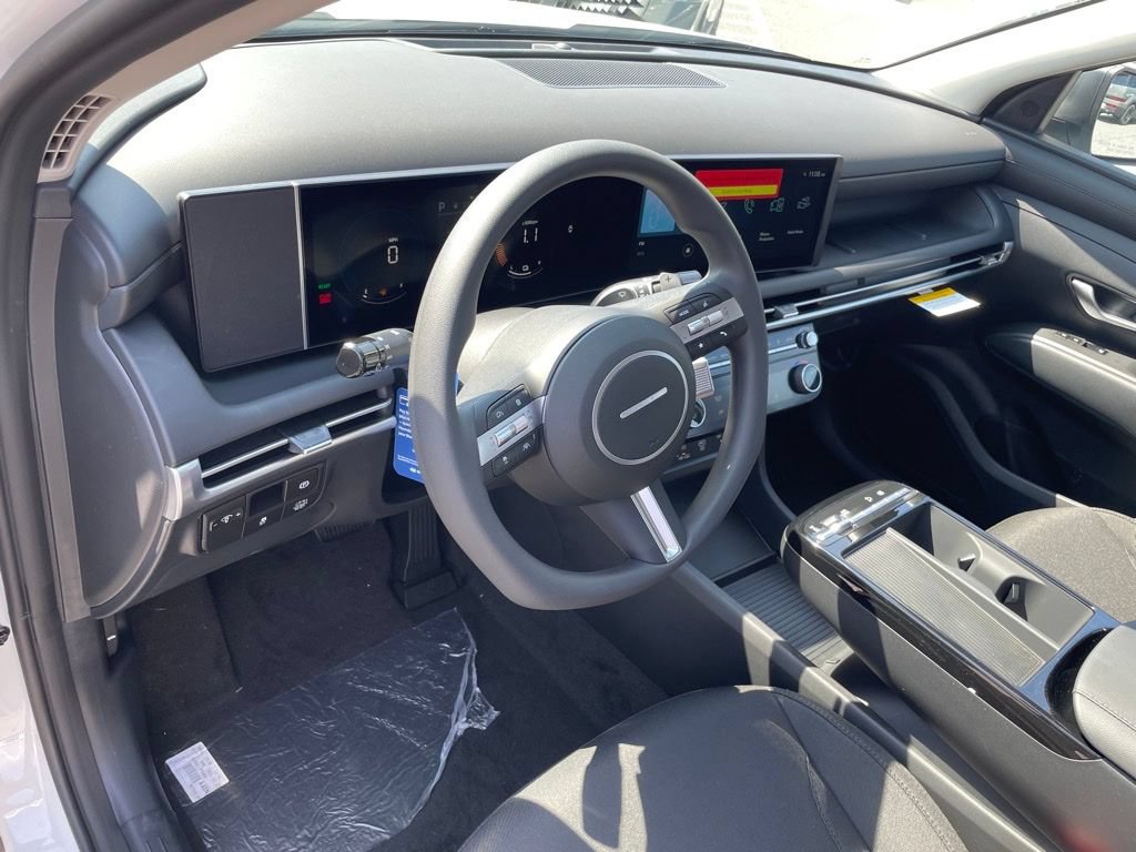 New 2026 Hyundai Tucson Blue SE AWD/4WD image 9