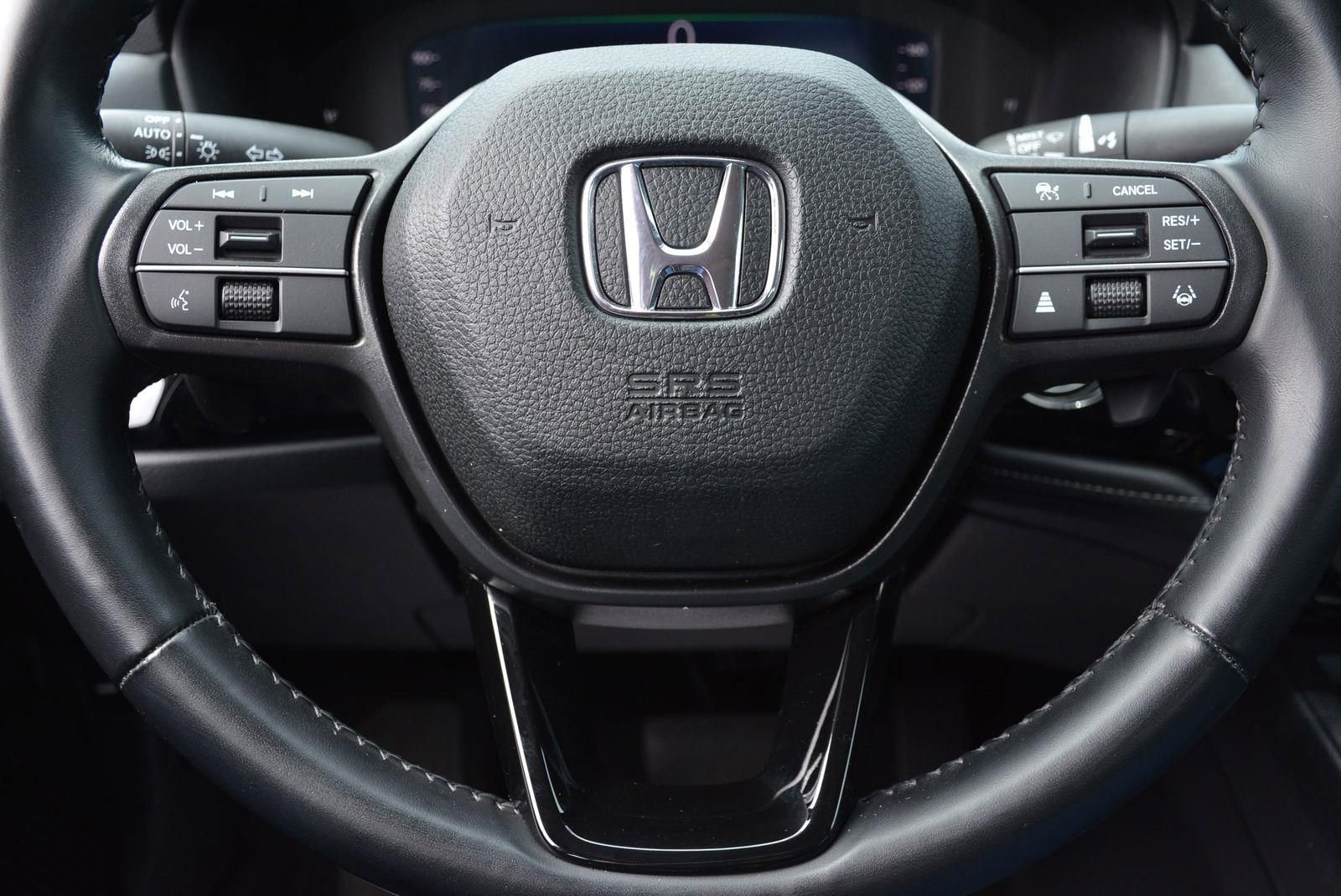 Used 2023 Honda Accord EX-L image 28
