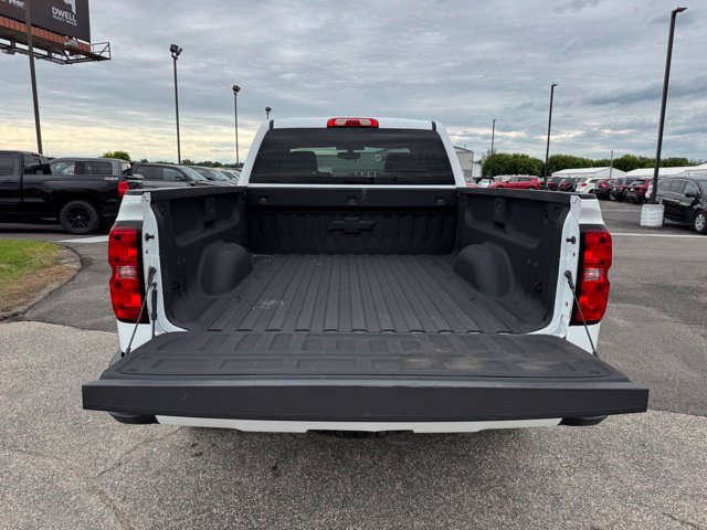 Used 2018 Chevrolet Silverado 1500 Custom w/ Custom Convenience Package AWD/4WD image 38
