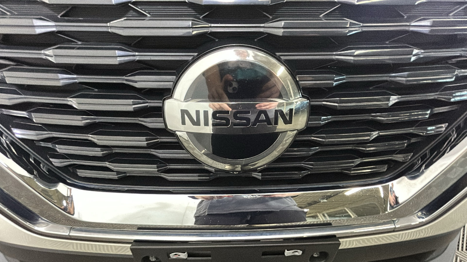 Used 2021 Nissan Rogue SV AWD/4WD image 10