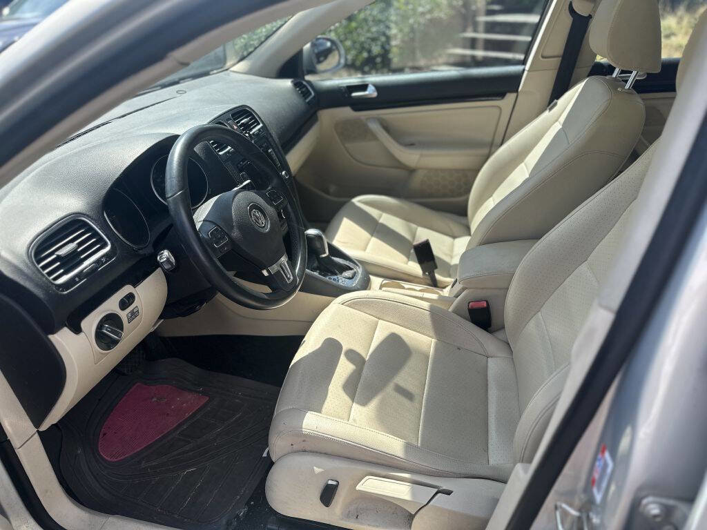 Used 2012 Volkswagen Jetta TDI image 11