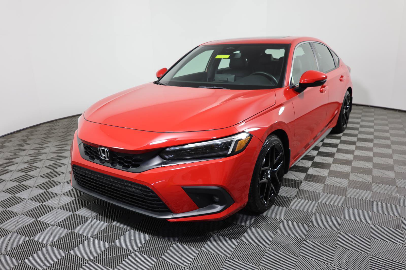 Used 2024 Honda Civic Sport Touring image 1