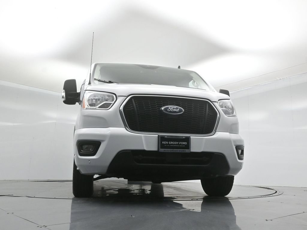Certified 2022 Ford Transit 350 XLT image 43