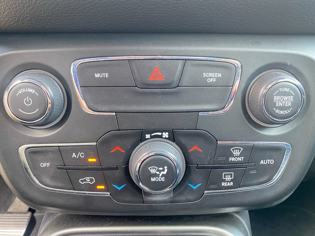 Used 2021 Jeep Compass Latitude AWD/4WD image 22