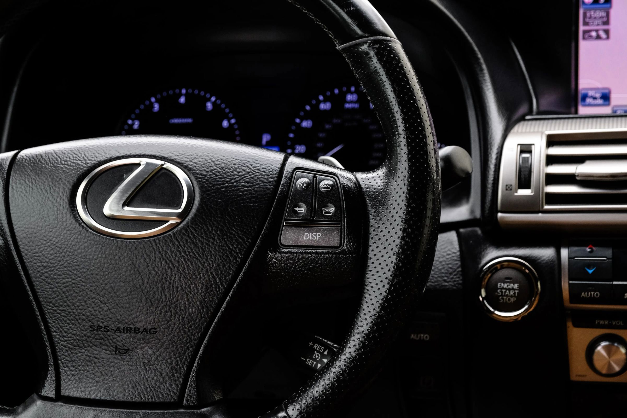 Used 2014 Lexus LS 460 AWD w/ F Sport Package image 27