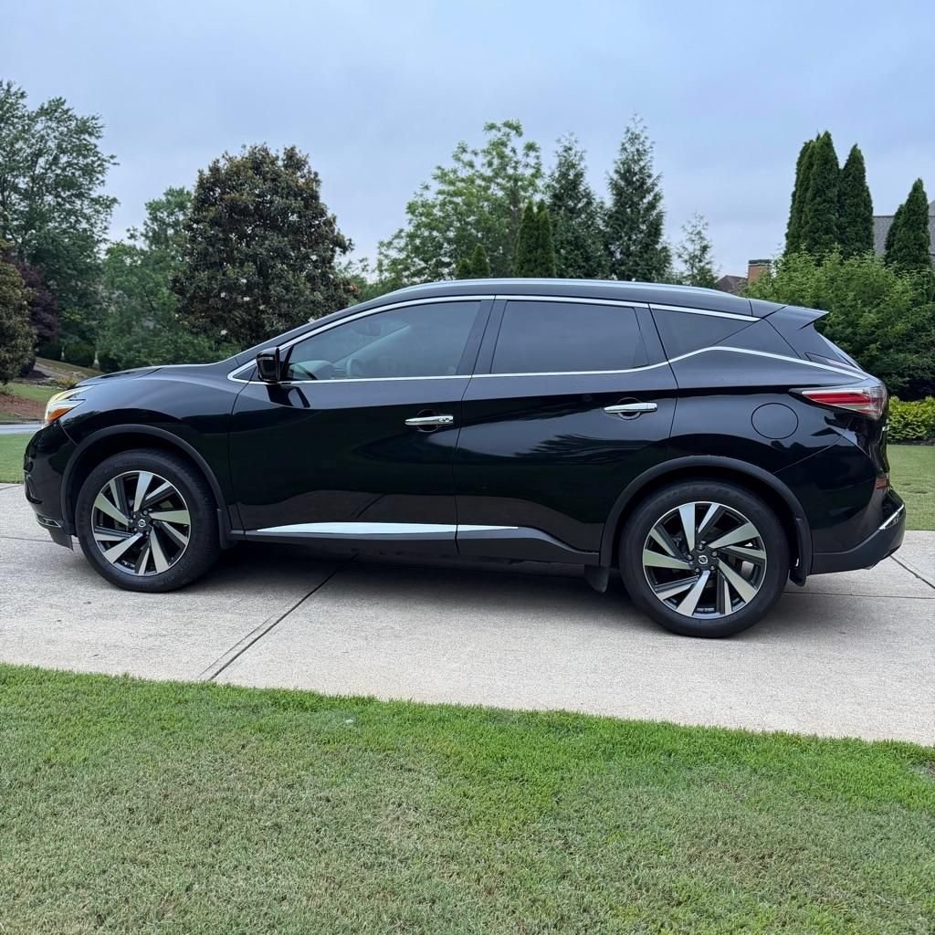 Used 2016 Nissan Murano Platinum w/ Platinum Technology Package FWD image 9
