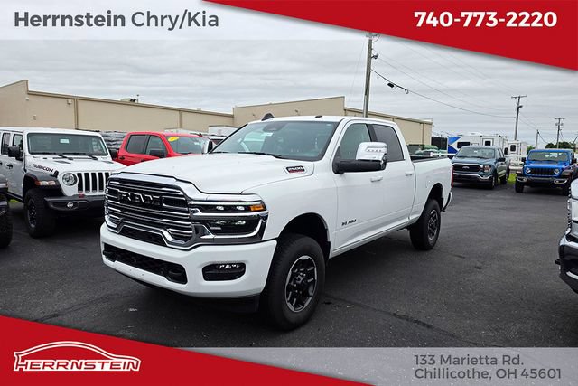Used 2026 RAM 2500 Laramie AWD/4WD image 3