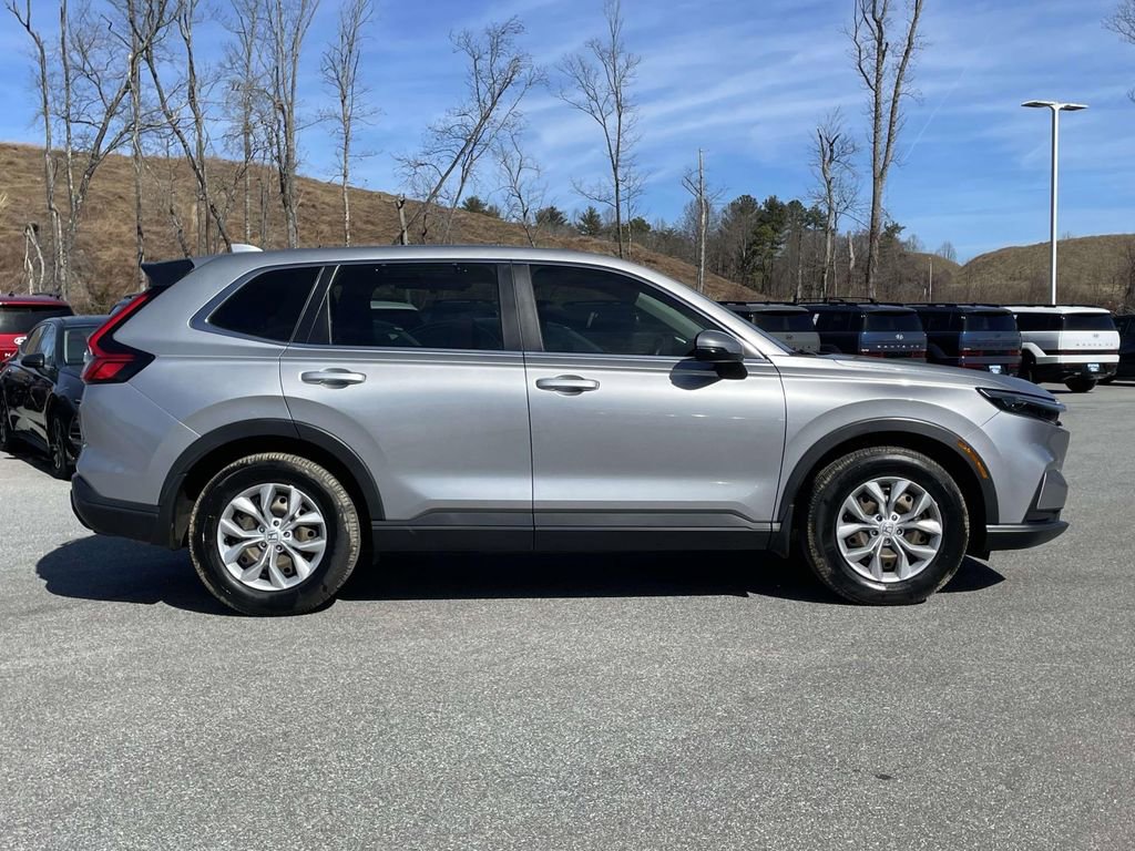 Used 2023 Honda CR-V LX image 24