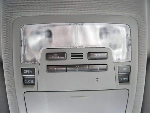 Used 2015 Toyota Highlander XLE image 24
