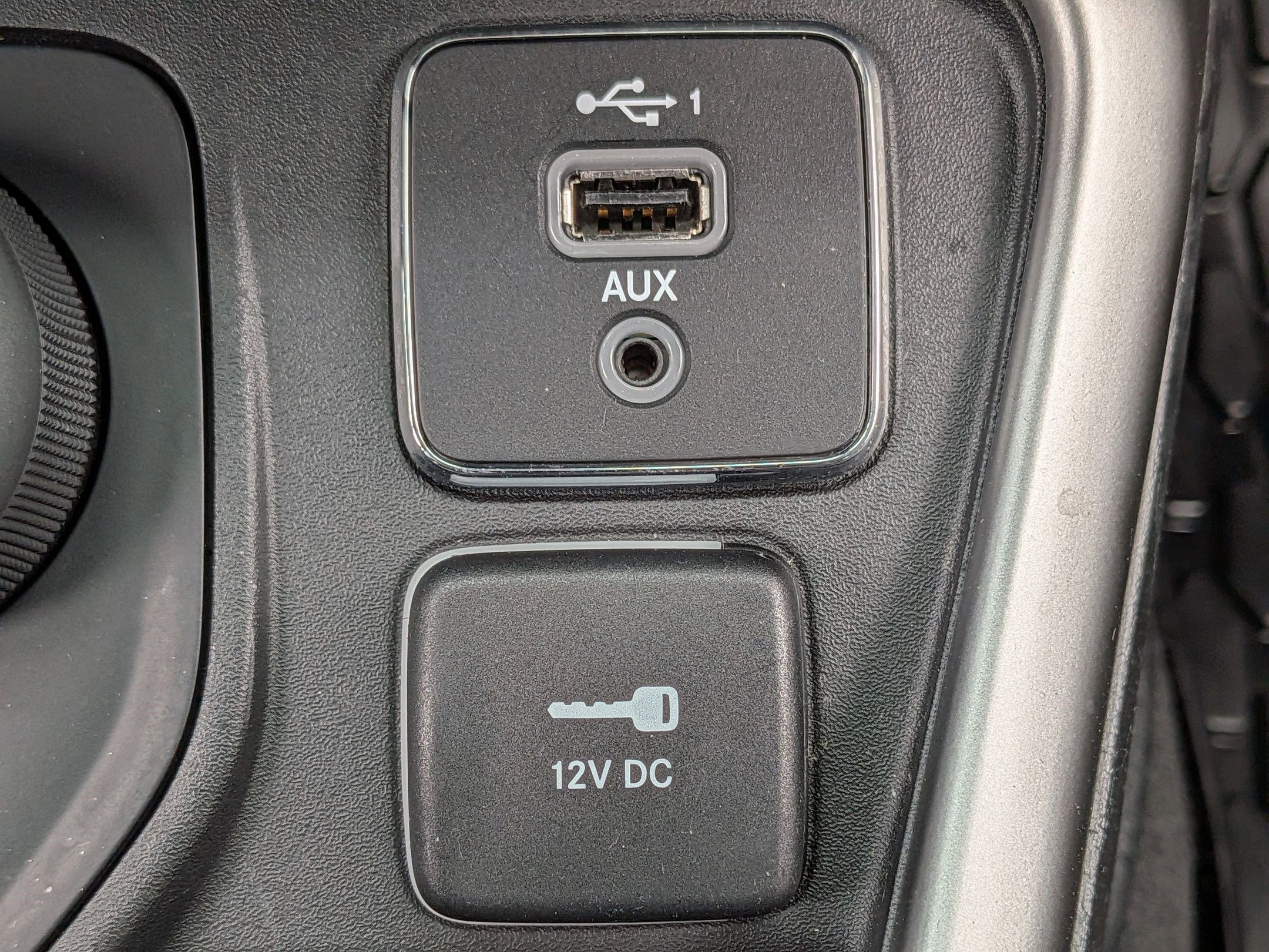 Certified 2021 Jeep Compass Latitude image 28