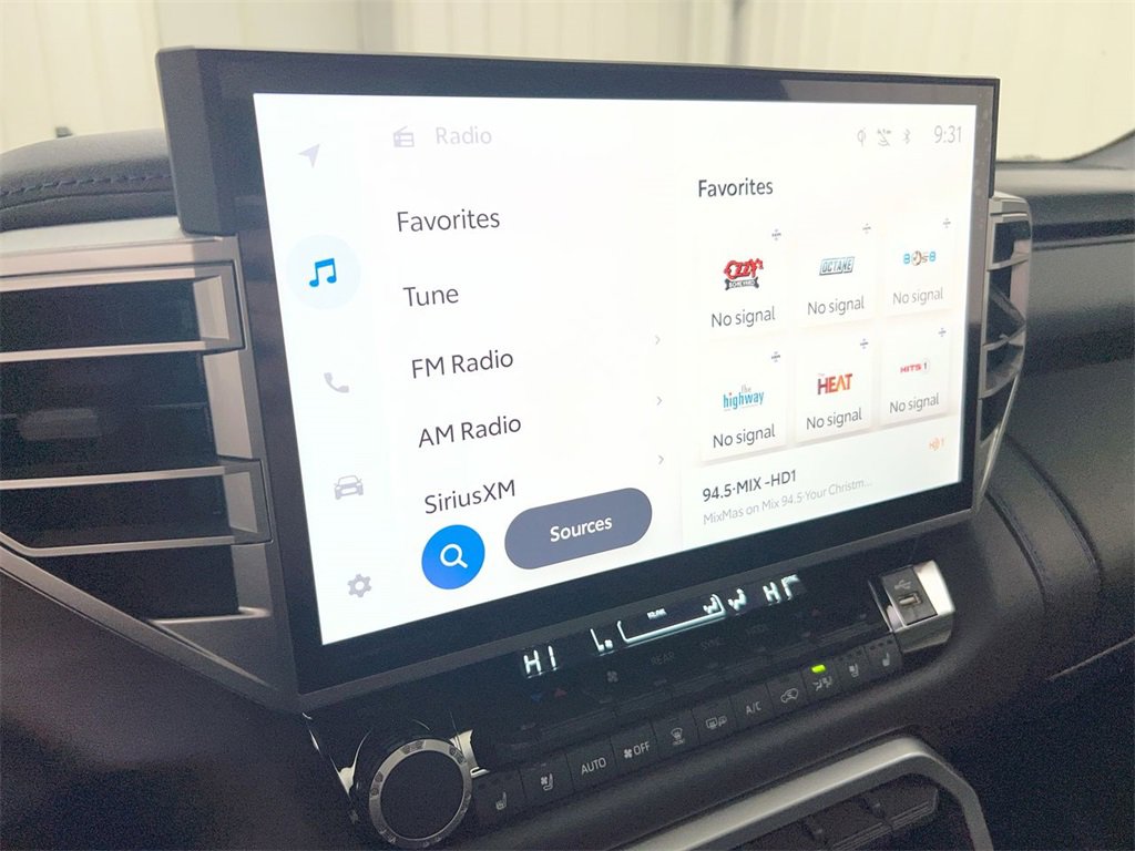 Used 2025 Toyota Sequoia Platinum image 13