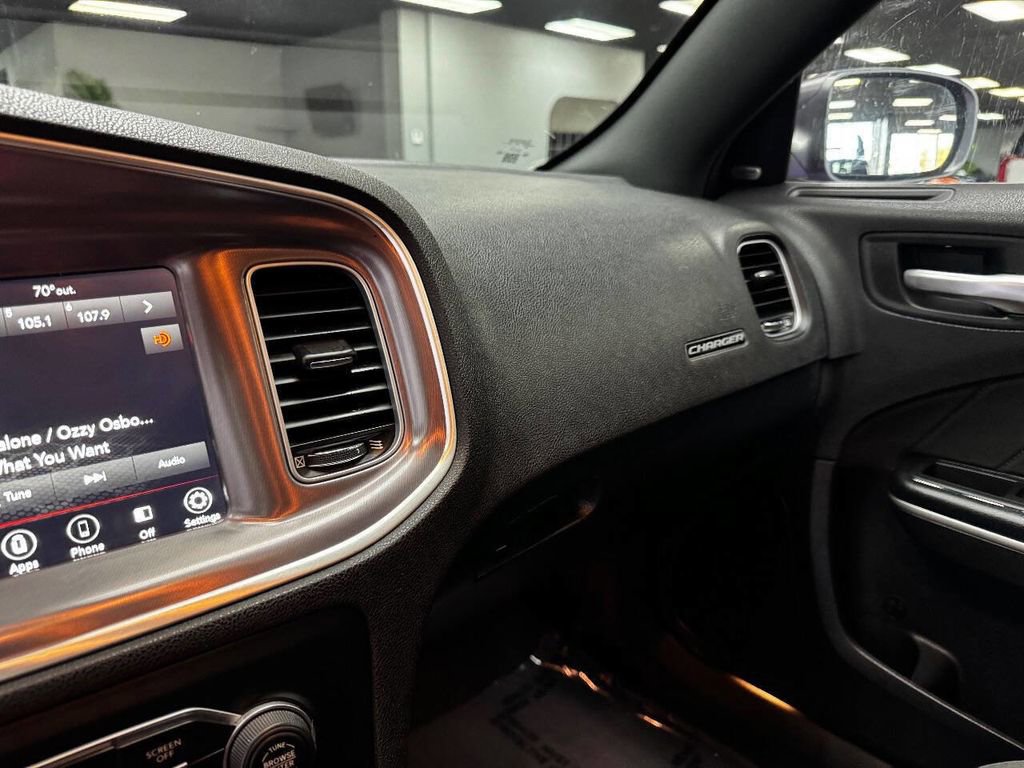 Used 2019 Dodge Charger GT image 27