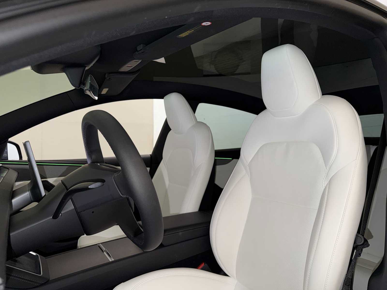Used 2026 Tesla Model Y 2WD image 20