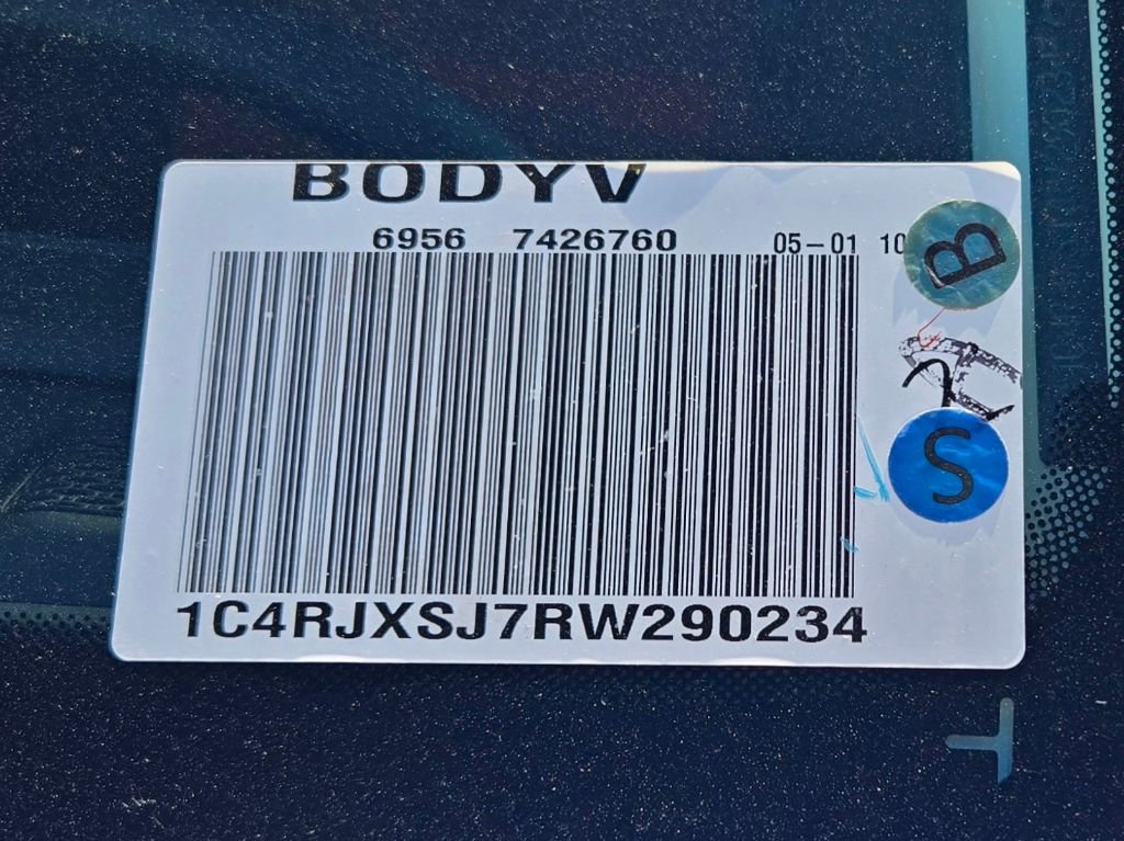 New 2024 Jeep Wrangler Unlimited Rubicon 392 image 32