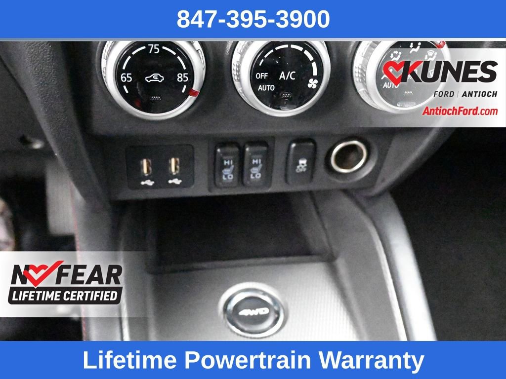 Used 2024 Mitsubishi Outlander Sport SE image 24