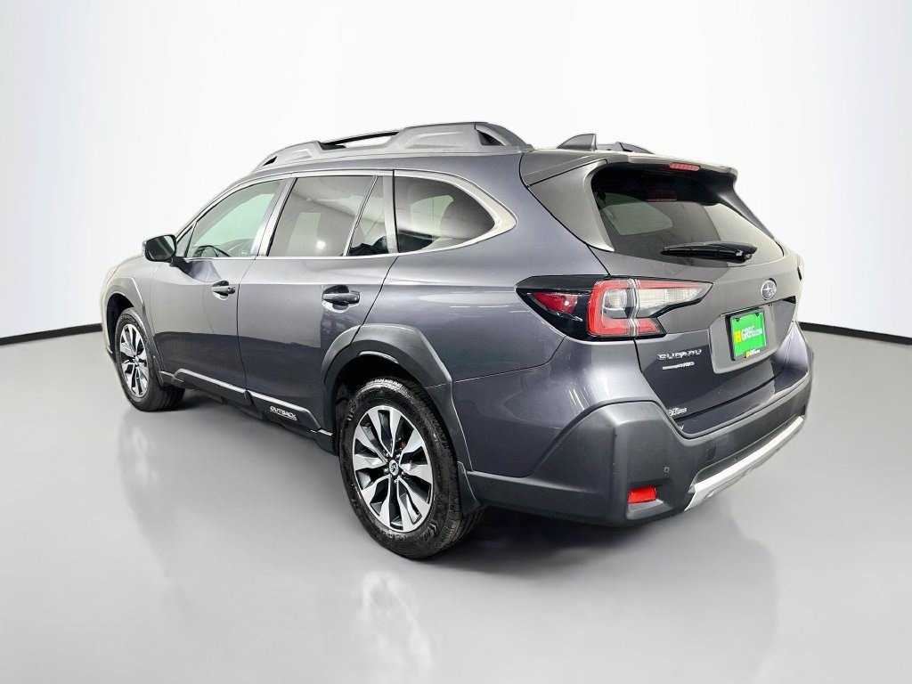 Used 2023 Subaru Outback Limited AWD/4WD image 7
