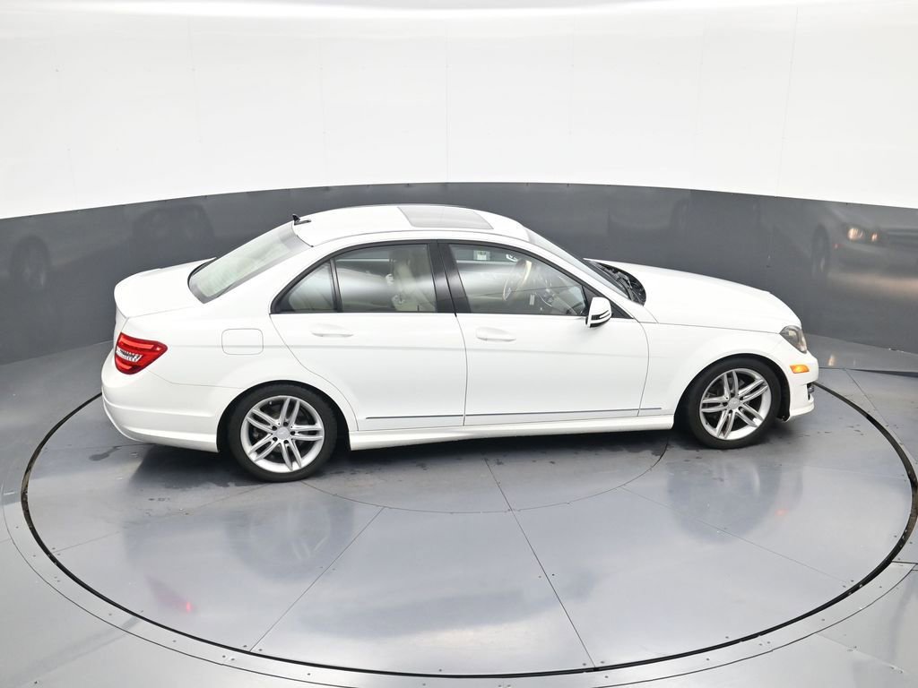 Used 2013 Mercedes-Benz C 250 Sedan image 32